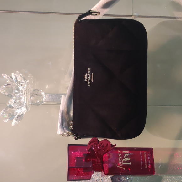 New! Velvet Nolita 19 with Quilting - Picture 10 of 10